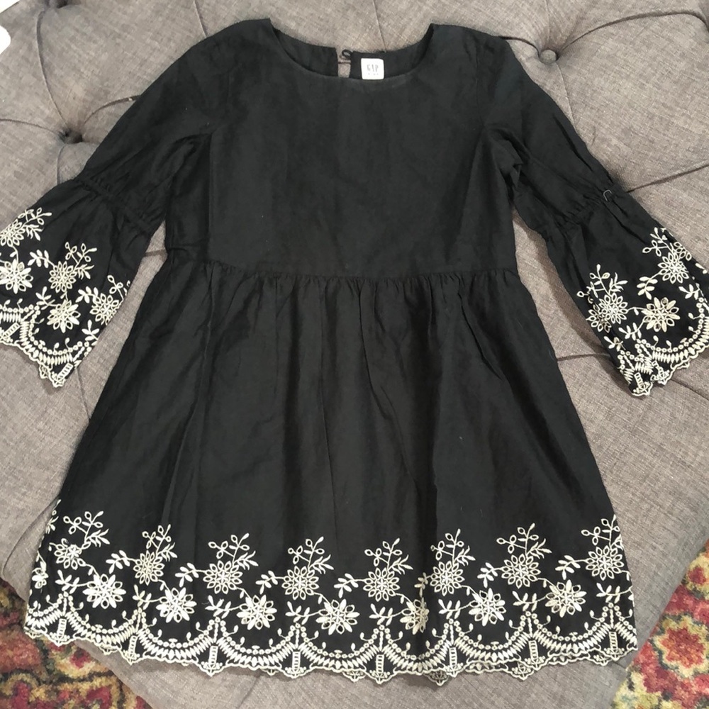 Girls Gap kids dress NWOT